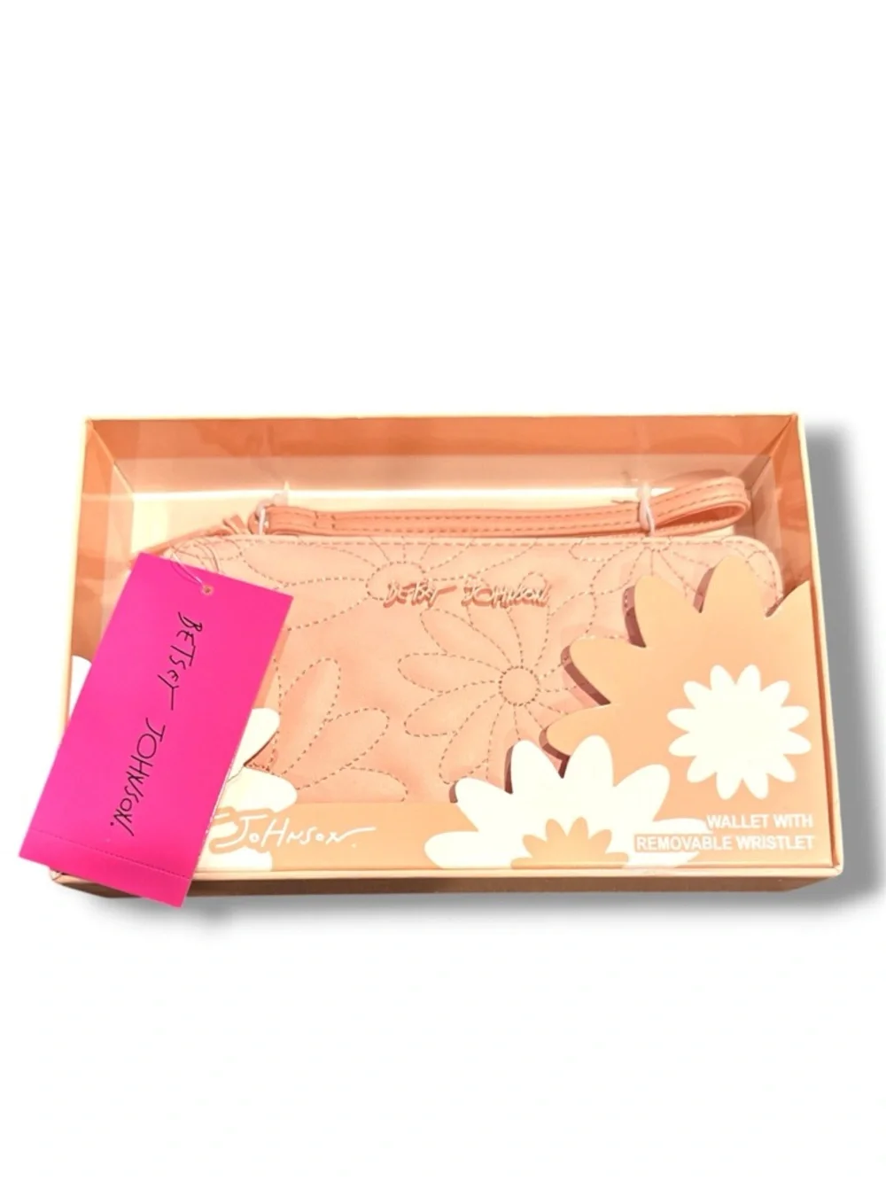 Betsey Johnson Blush Pink Quilted Floral Wristlet Wallet - Picture 5 of 5
